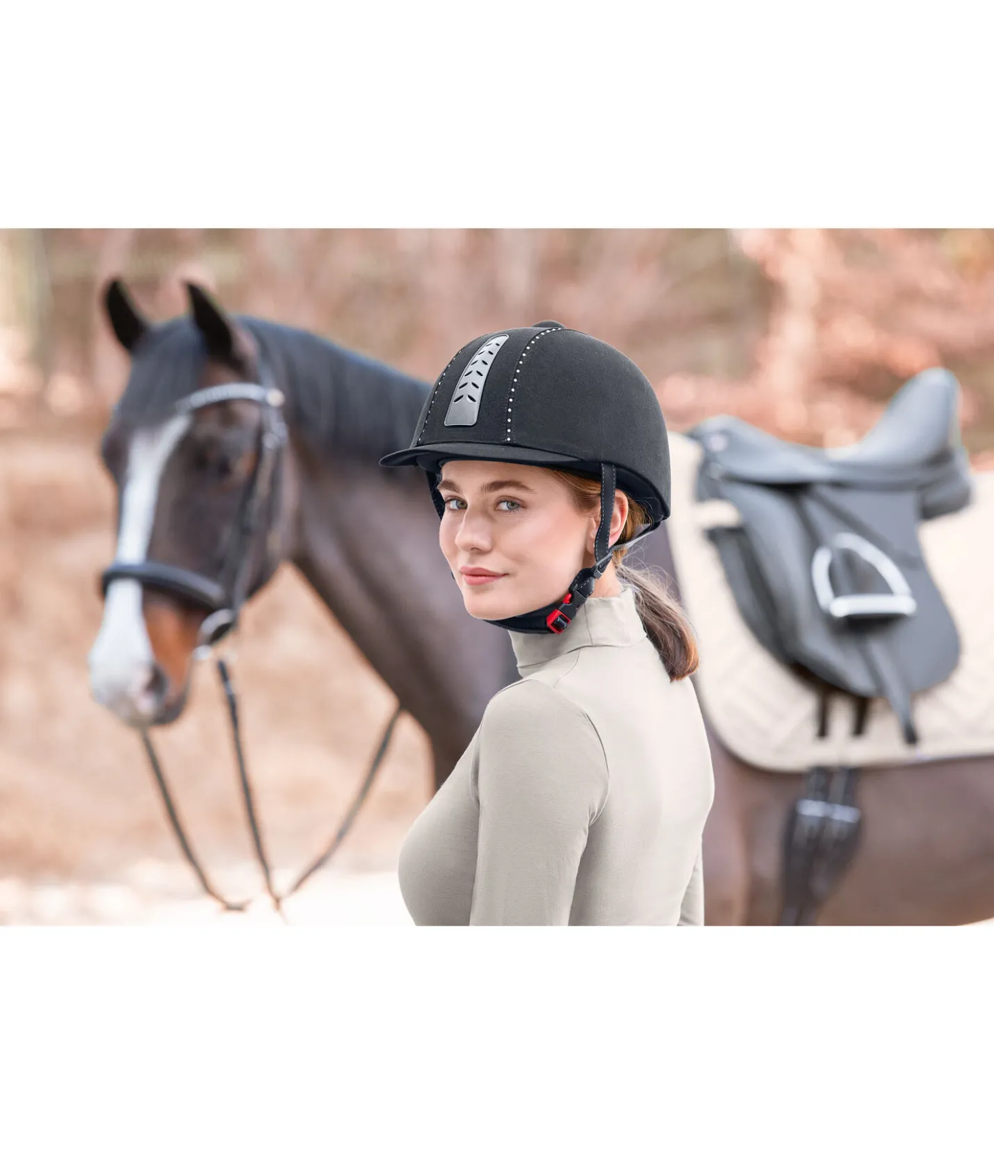 KNIGHTSBRIDGE Casque d'équitation Air III Crystal noir Outlet