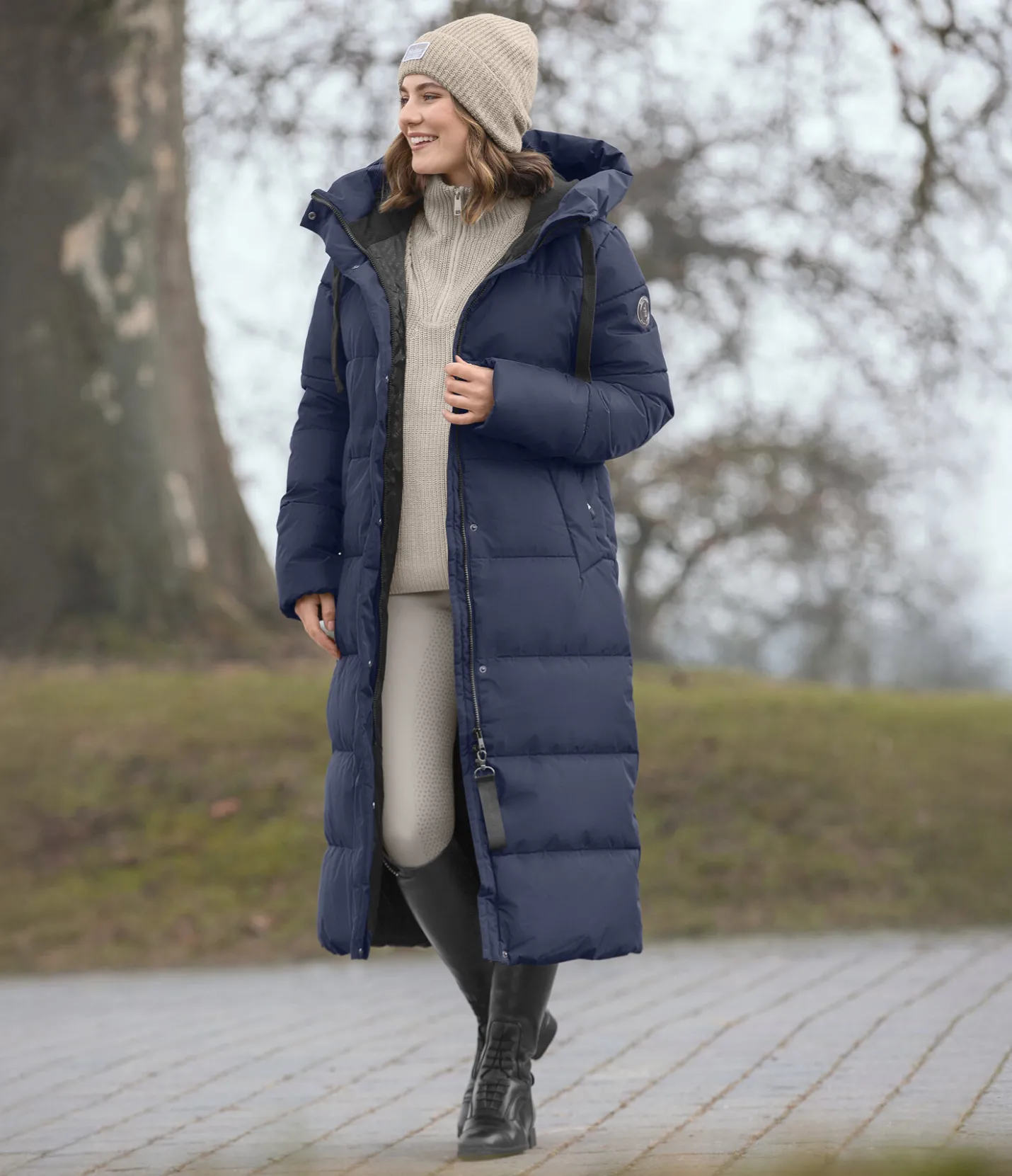 Felix Bühler Manteau d'équitation matelassé à capuche Anne navy classique