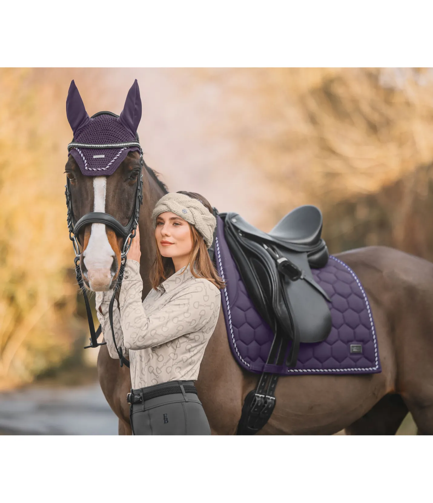 Felix Bühler Tapis de selle Sophistication sans passants de contre-sanglons violet foncé Sale