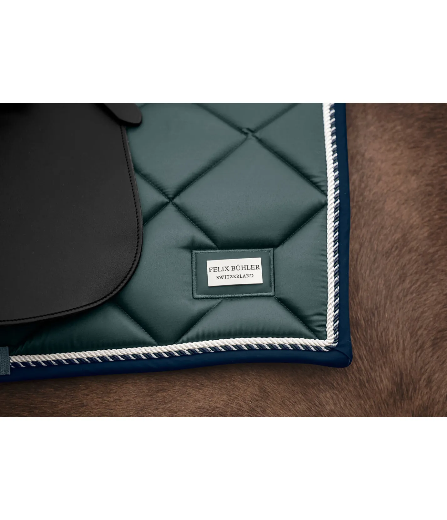 Felix Bühler Tapis de selle Swiss Design thé vert Sale